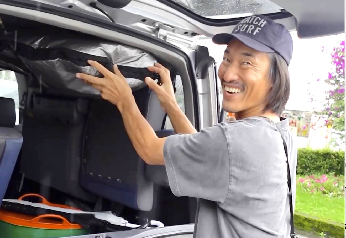 サーファーによる、サーファーのためのレンタカー